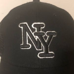 NEW NY hat